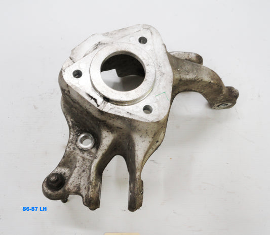 86-87 Corvette Rear Spindle Knuckle Hub Housing w/o Sensor LH 06087