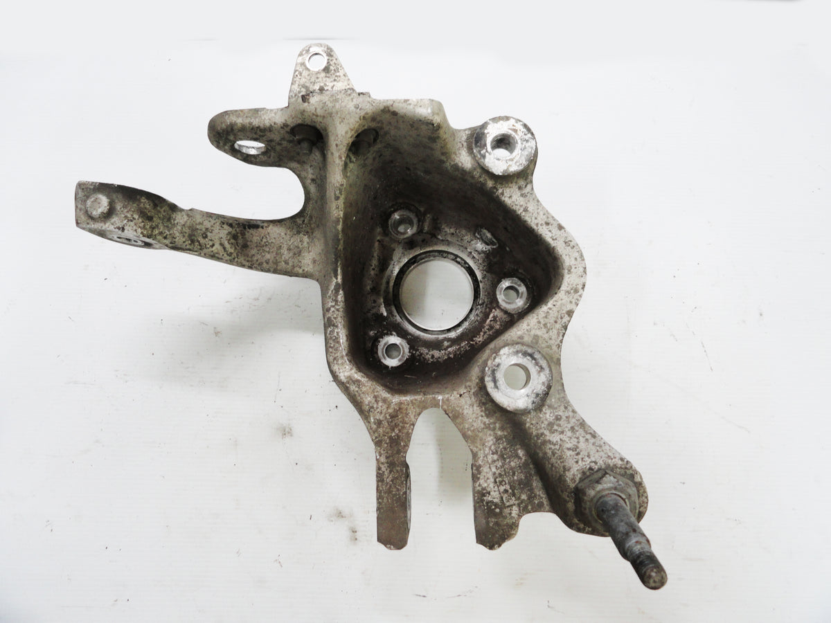 86-87 Corvette Rear Spindle Knuckle Hub Housing w/o Sensor LH 06087