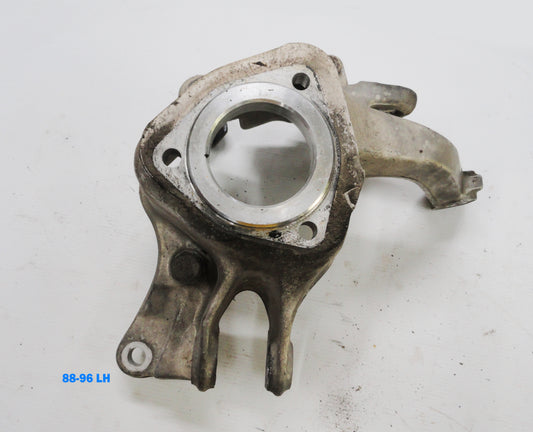 88-96 Corvette Rear Spindle Knuckle Hub Housing w/o Sensor LH 06090