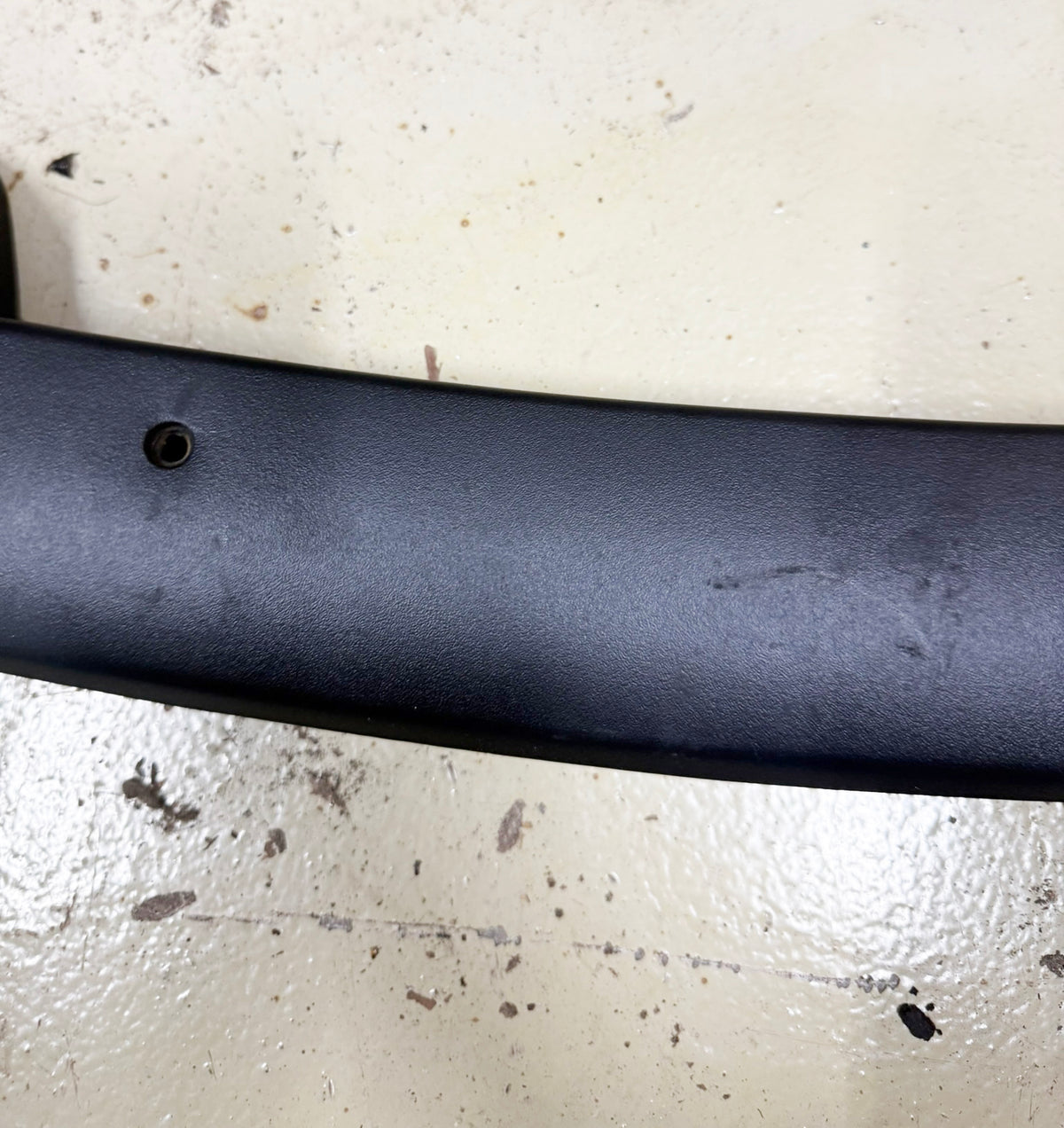 84-88 Corvette Windshield Sun Visor Bow Header Upper Trim Panel CHIPPED 06118