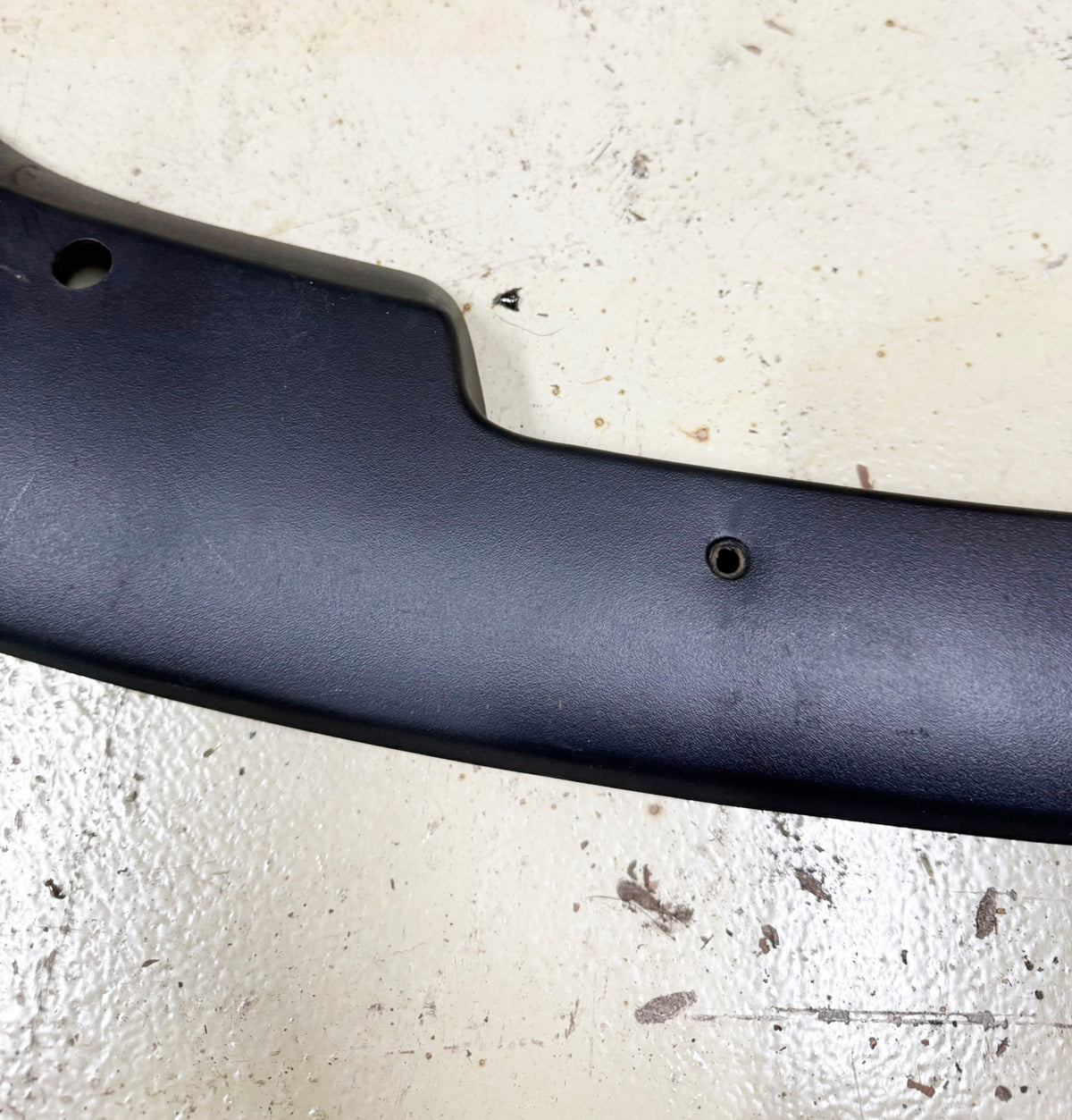 84-88 Corvette Windshield Sun Visor Bow Header Upper Trim Panel CHIPPED 06118