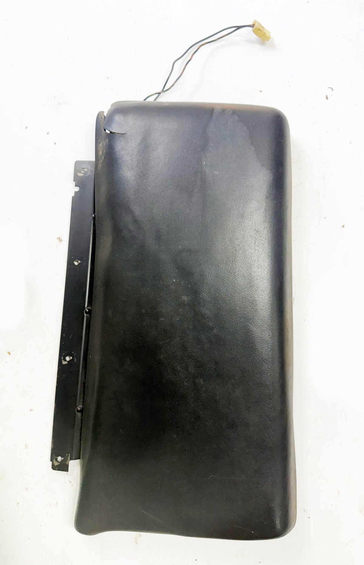90-96 Corvette Center Console Armrest Lid WARPED/CRACKED 06130