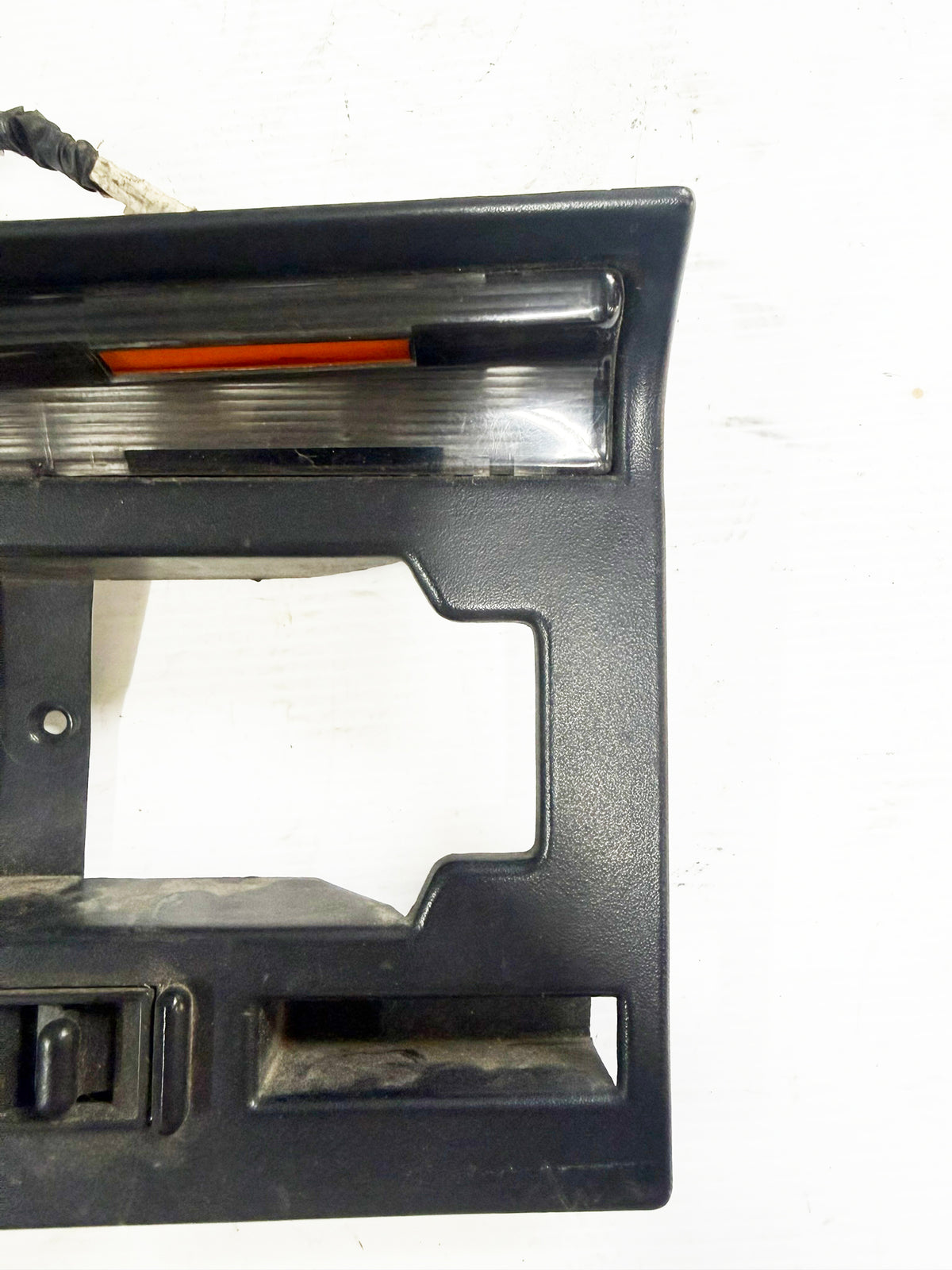 94-96 Corvette Inside Door Handle Bezel w/ Courtesy Light RH BLACK 06135
