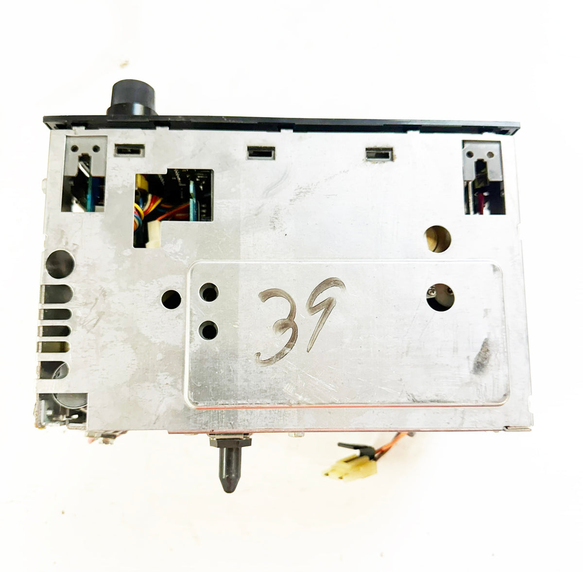85-88 Corvette AM/FM/Cassette Stereo Radio FOR PARTS 16041551 06165