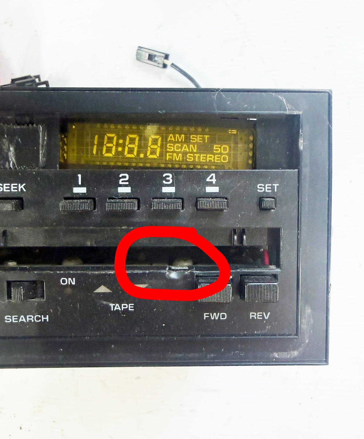 85-88 Corvette AM/FM/Cassette Stereo Radio FOR PARTS 16041551 06165