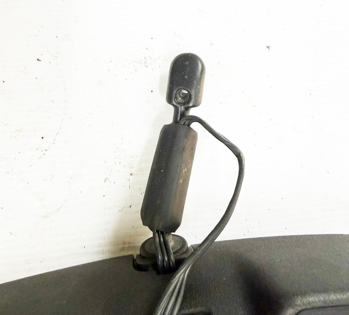 86-89 Corvette Inside Rear View Mirror w/ Lever Dimmer w/ Map Light (3-Pin) 6167