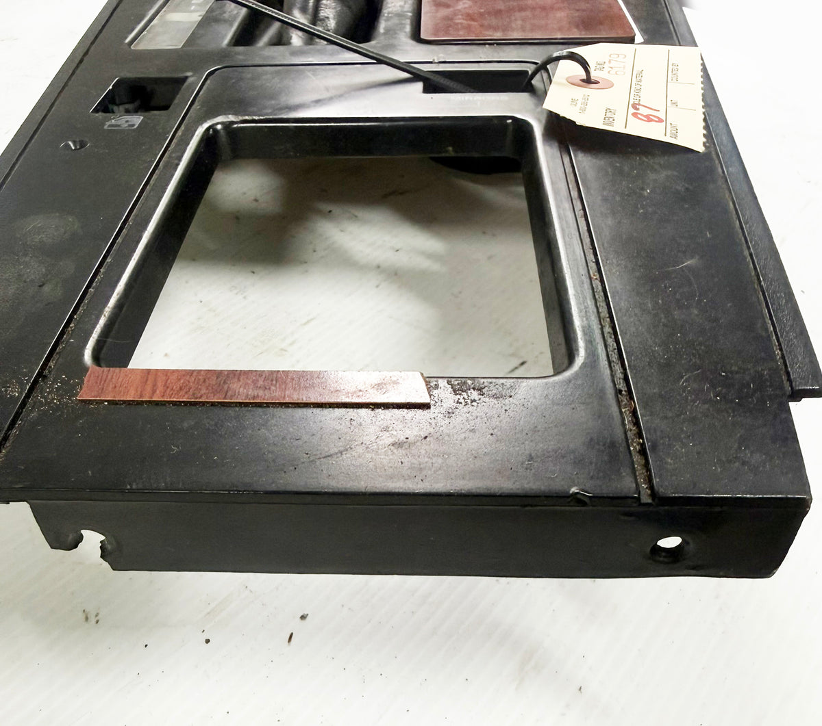 84-89 Corvette Automatic Shift Plate PW PM w/ PARTIAL WOOD OVERLAY 06179